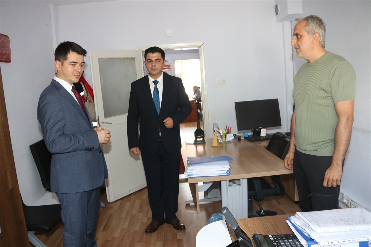 Kaymakam Bayram, Kurumları Ziyaret Etti