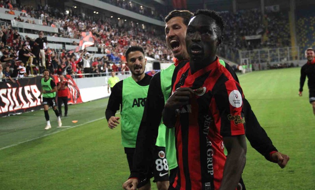 Yine puan aldılar! Gençlerbirliği Barcelona'ya döndü