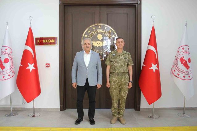 Tuğgeneral Karaoğlu, Söke Kaymakamı'nı Ziyaret Etti