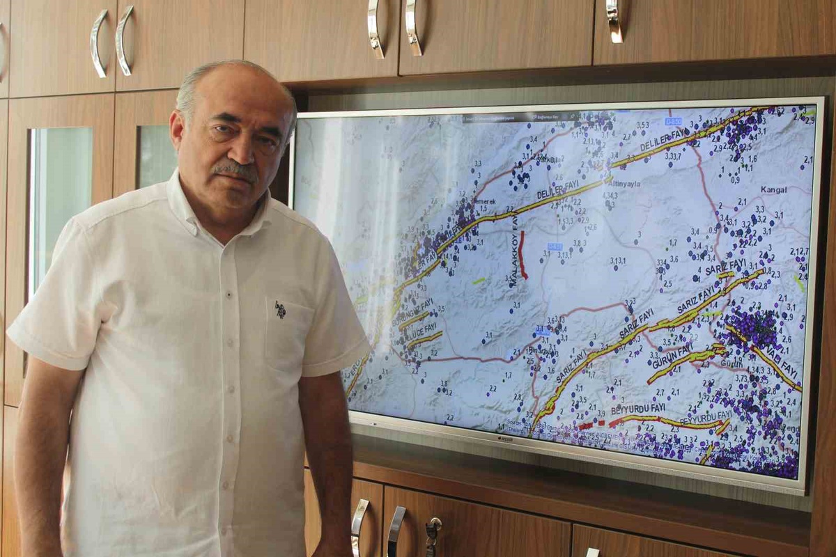 Kayseri'de 300 Deprem, Yeni Fay Belirlendi