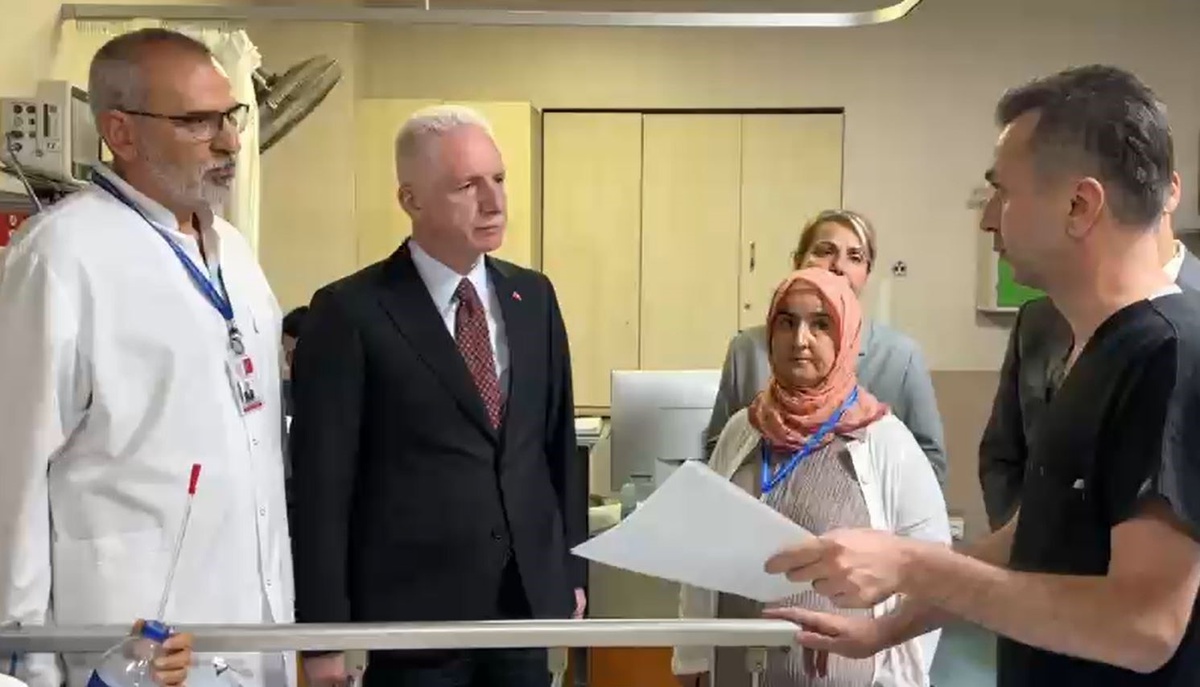 Vali Gül yaralıları ziyaret etti