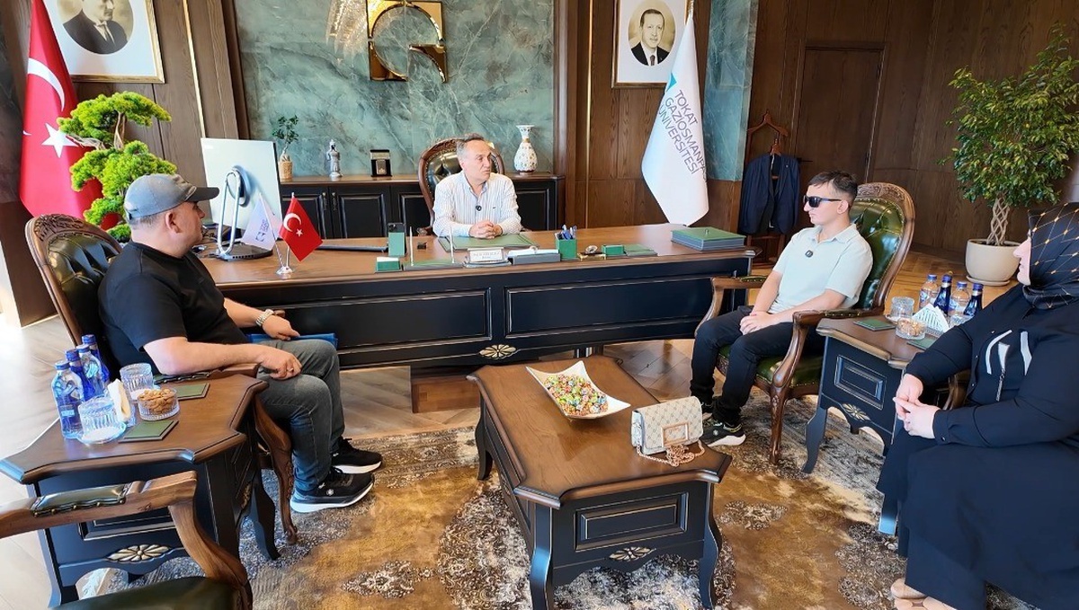 Görme Engelli Taha Gül'ün Başarısı
