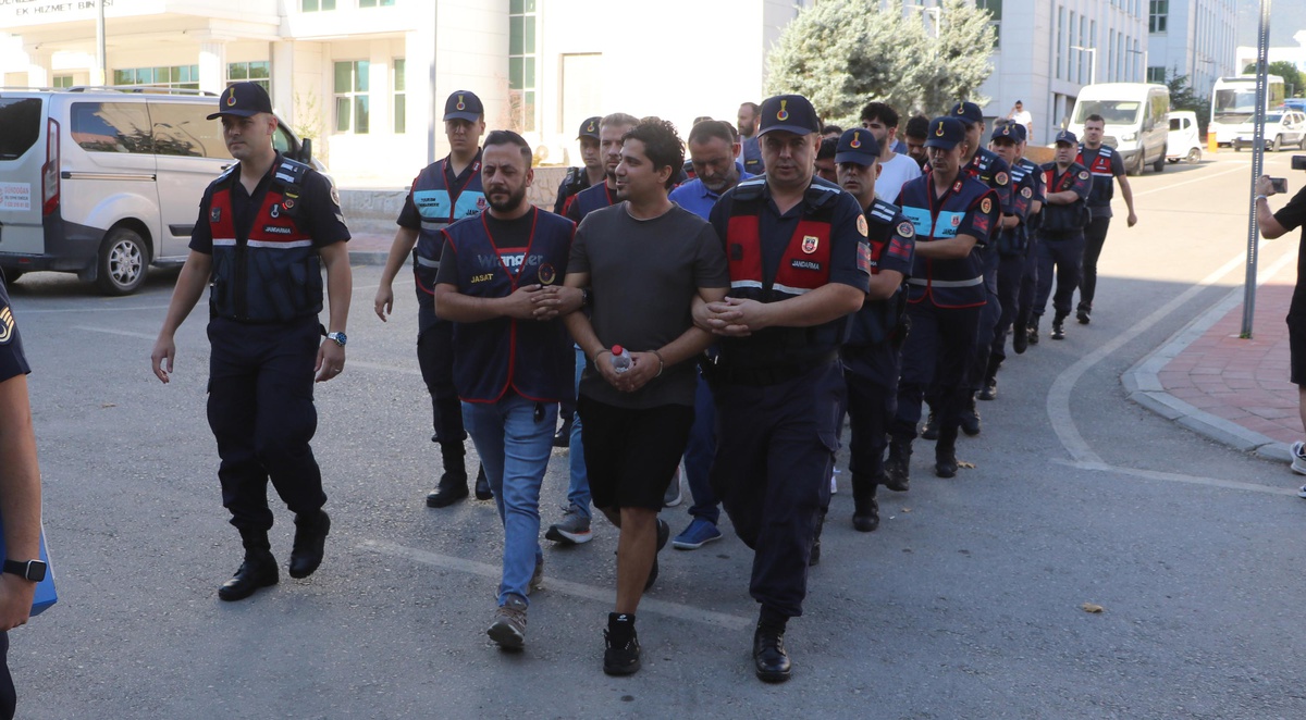 Denizli'de Silahlı Kaçırma Çetesi Tutuklandı