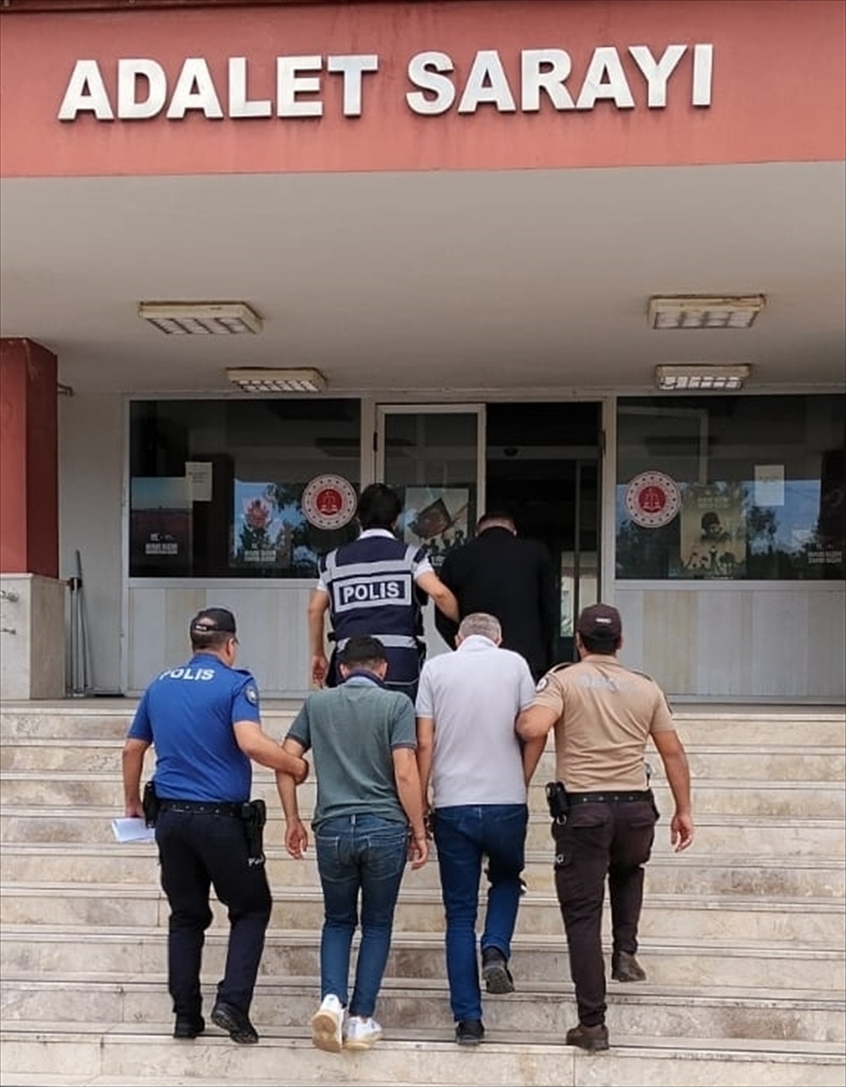İmamoğlu\'nda Uyuşturucu Operasyonu