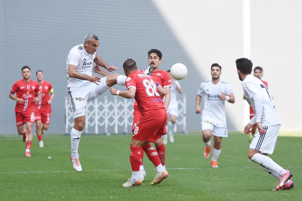 Murat Uluç'un Futbol Geleceği Belirsiz