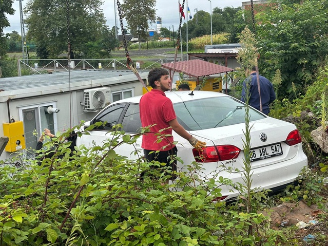 Suluova'da Zincirleme Trafik Kazası: 11 Yaralı