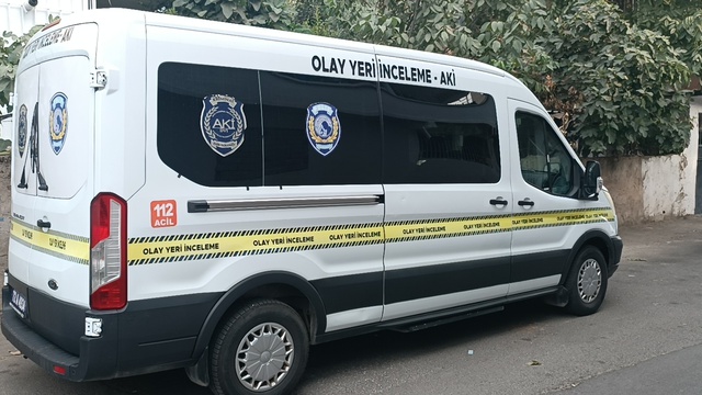 Batman'da annesini öldürüp çöp konteynerine attı, emniyete gidip teslim oldu