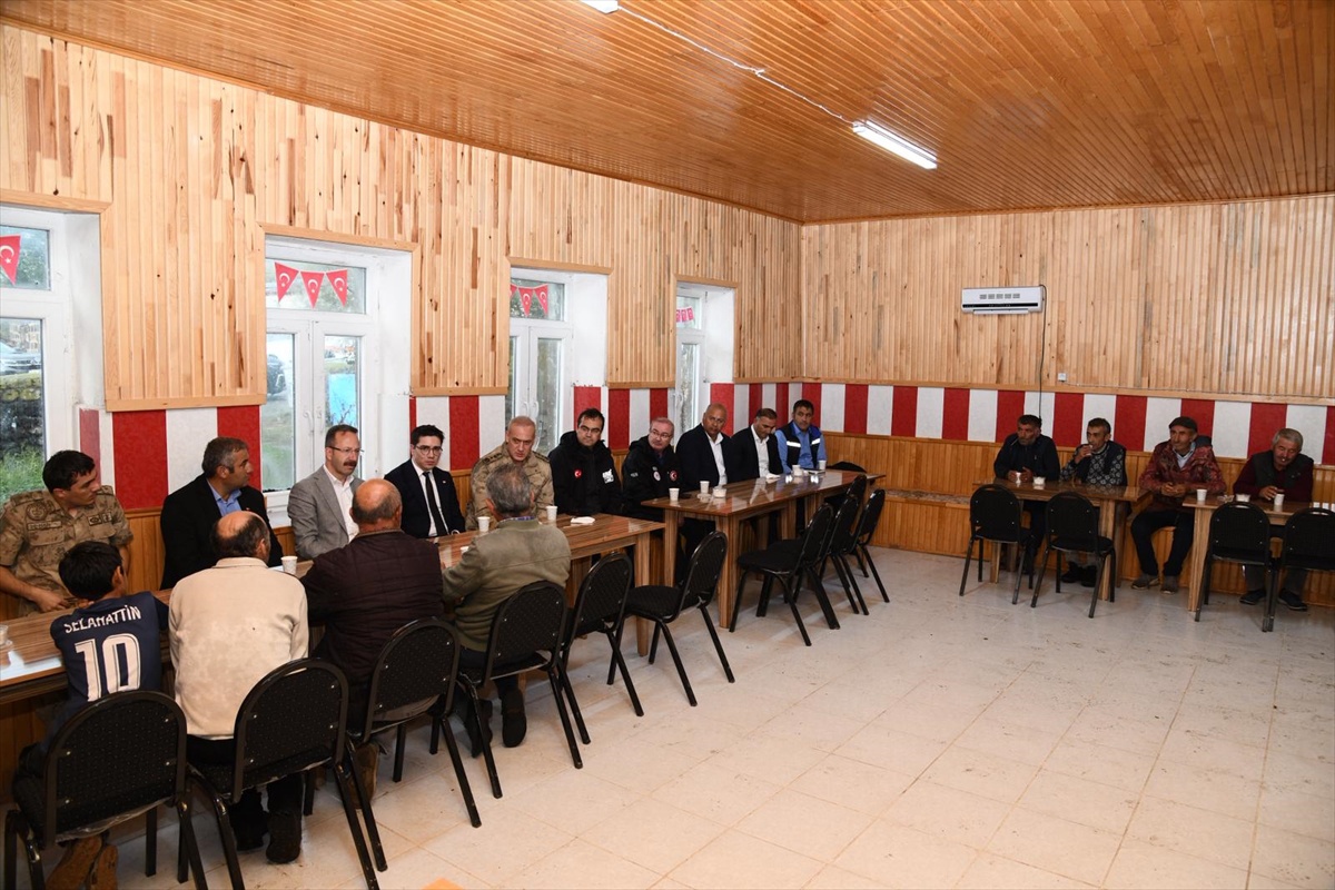 Vali Yamlı, Çıldır'da Olumsuz Hava Koşullarını İnceledi