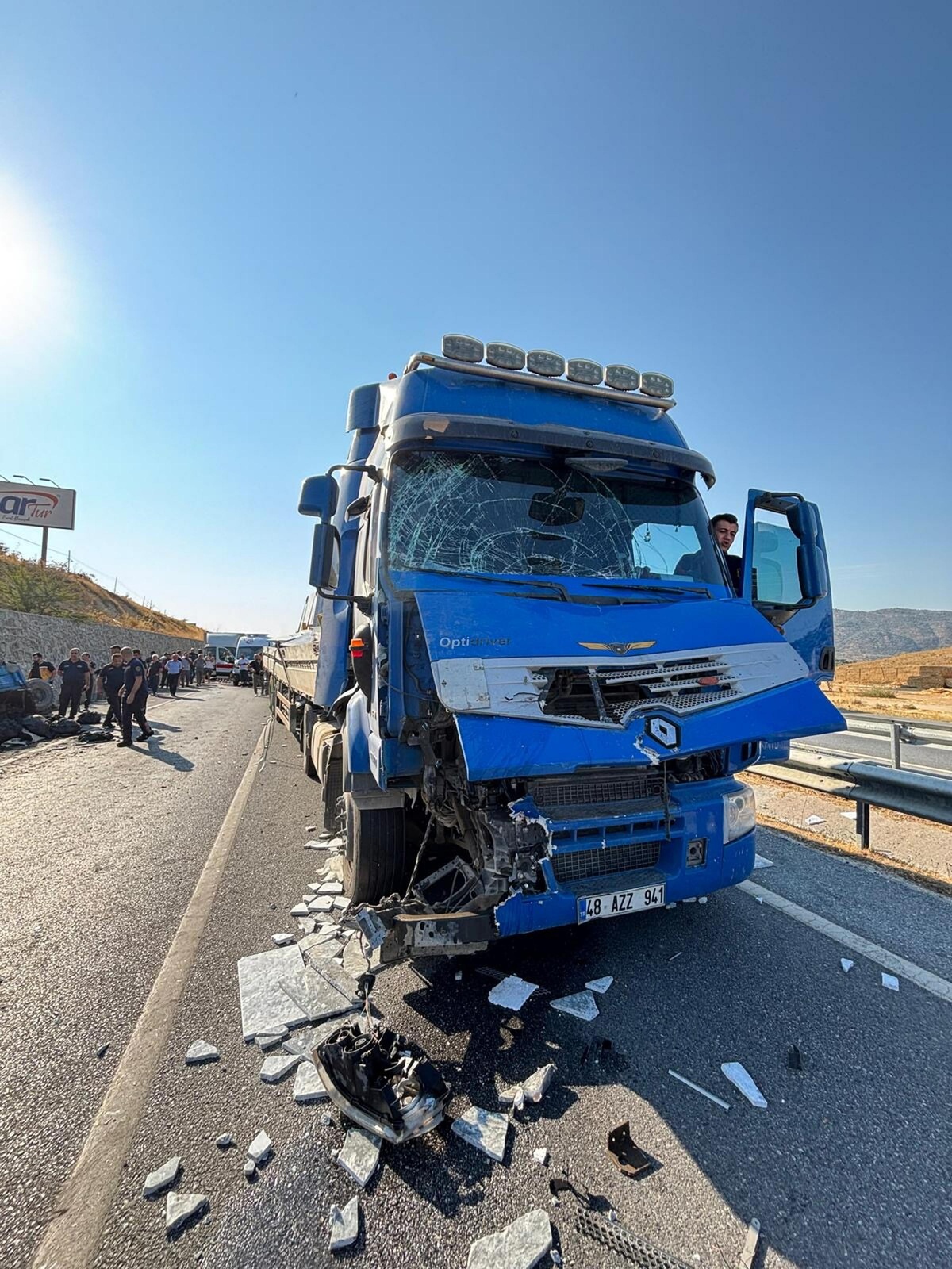 Traktör-Camyon Kazasında 1 Ölü, Sürücü Tutuklandı