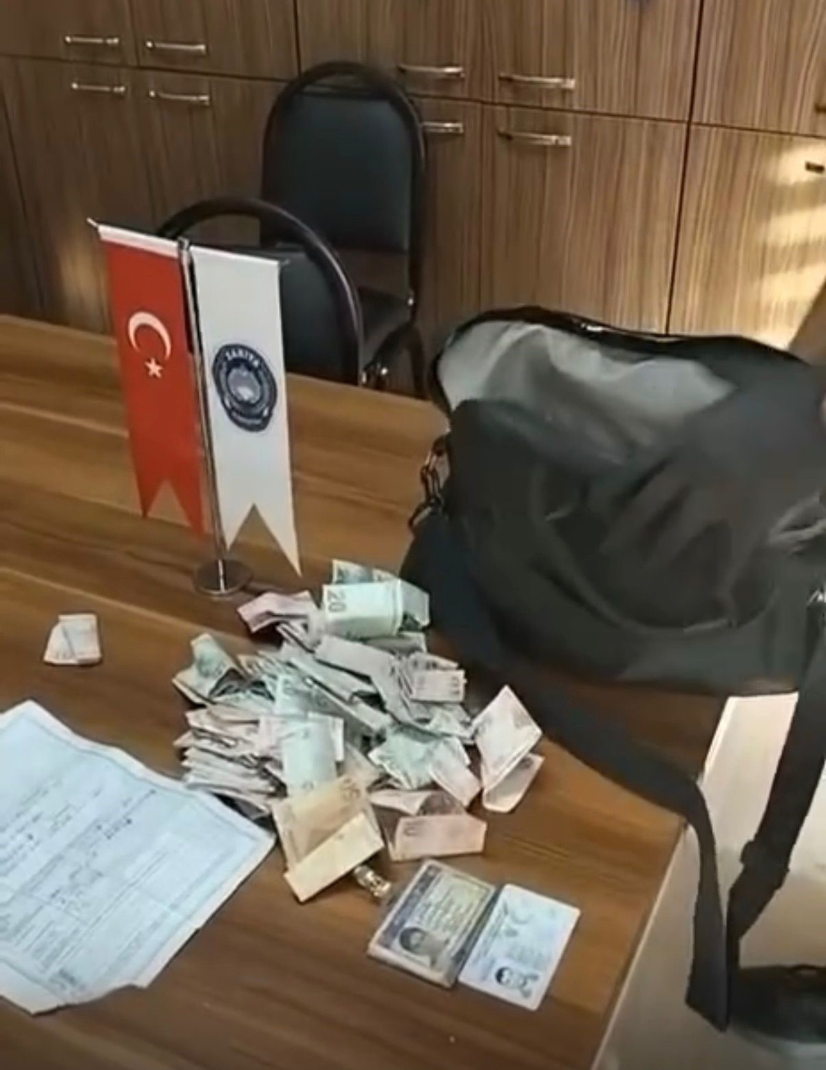 Babaeski’de ‘kalem satıyorum’ bahanesiyle dilencilik yapan şahsa zabıta müdahalesi