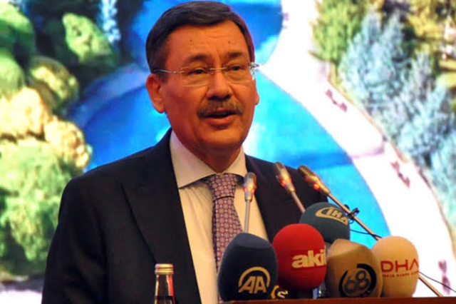 Eski Ankara Büyükşehir Belediye Başkanı Melih Gökçek hakkında soruşturma başlatıldı