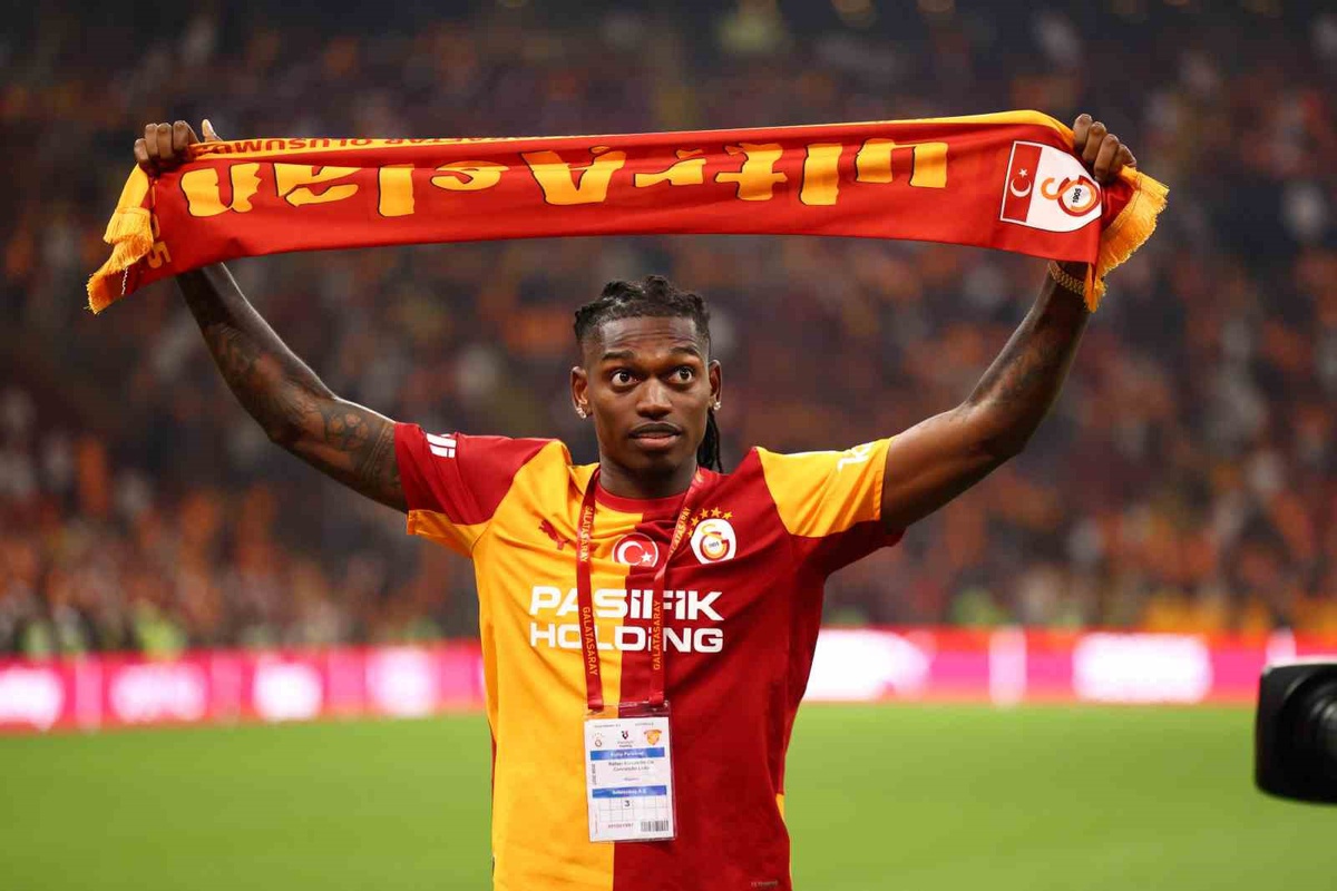 Galatasaray'dan Göztepe'ye 3-2 zafer