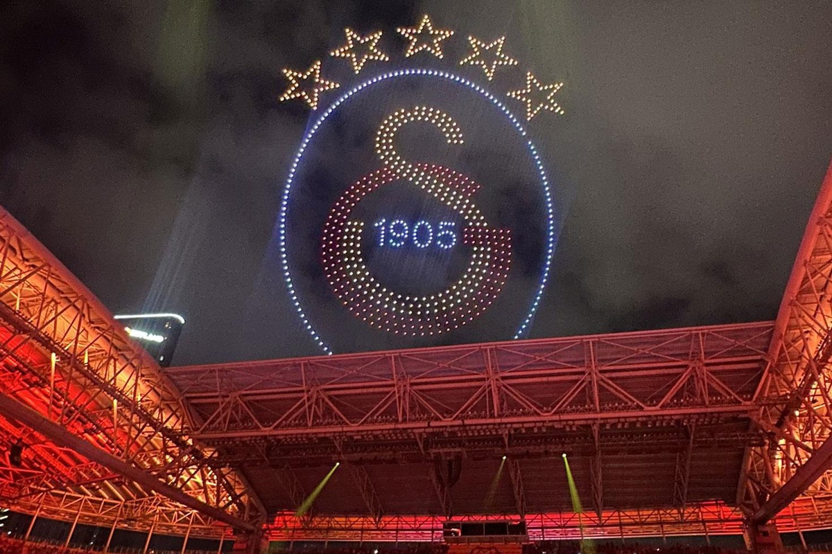 Galatasaray'a Milan'dan bir yıldız daha