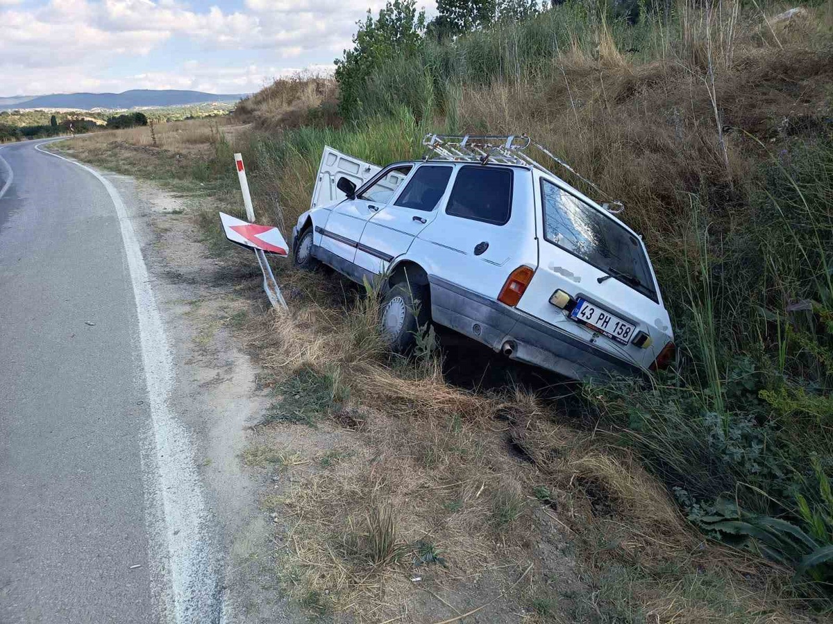 Hisarcık’ta otomobil şarampole savruldu: 4 yaralı