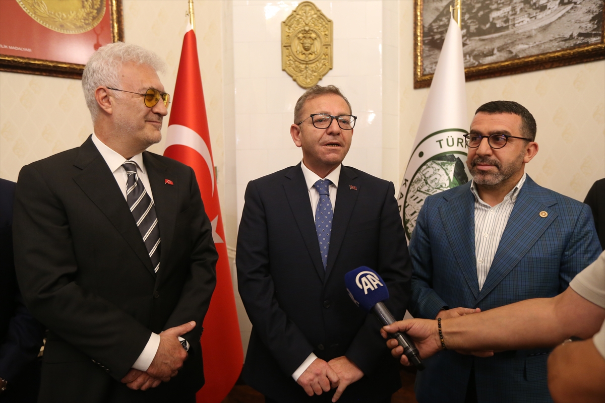 Kars\'ta Devlet Tiyatrosu Kuruluyor