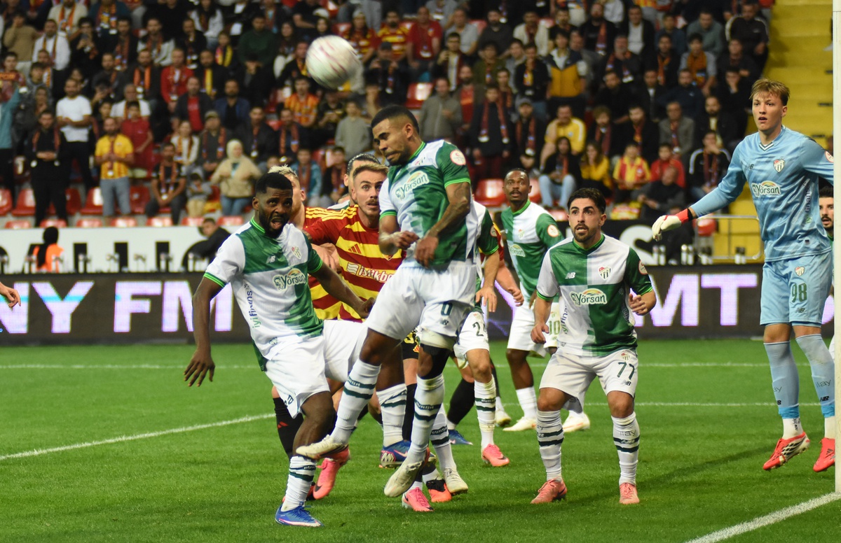 Bursaspor Kayserispor'u 2-1 Yendi