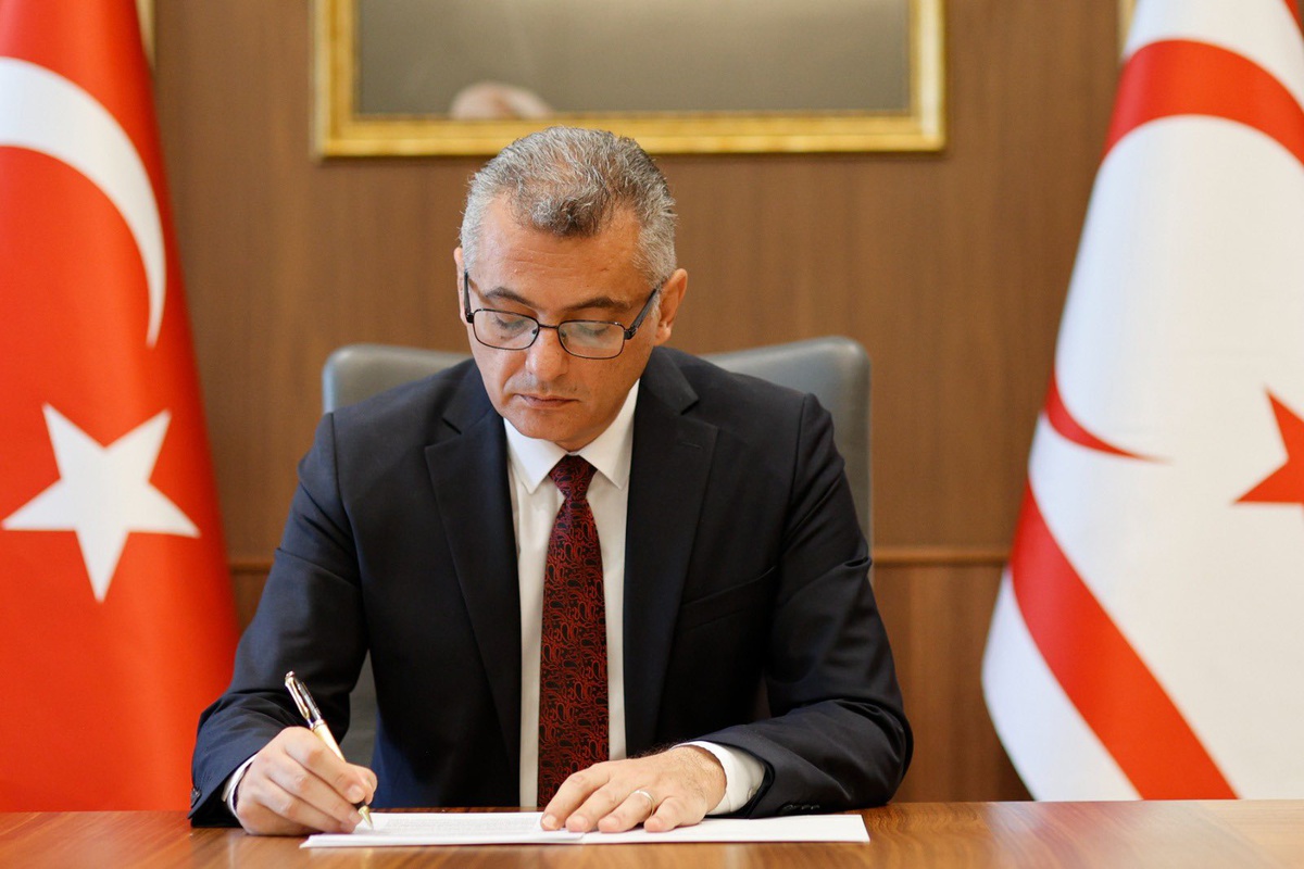 Erhürman'dan BM ve AB'ye İki Taraf Arasındaki Engellemeye Tepki
