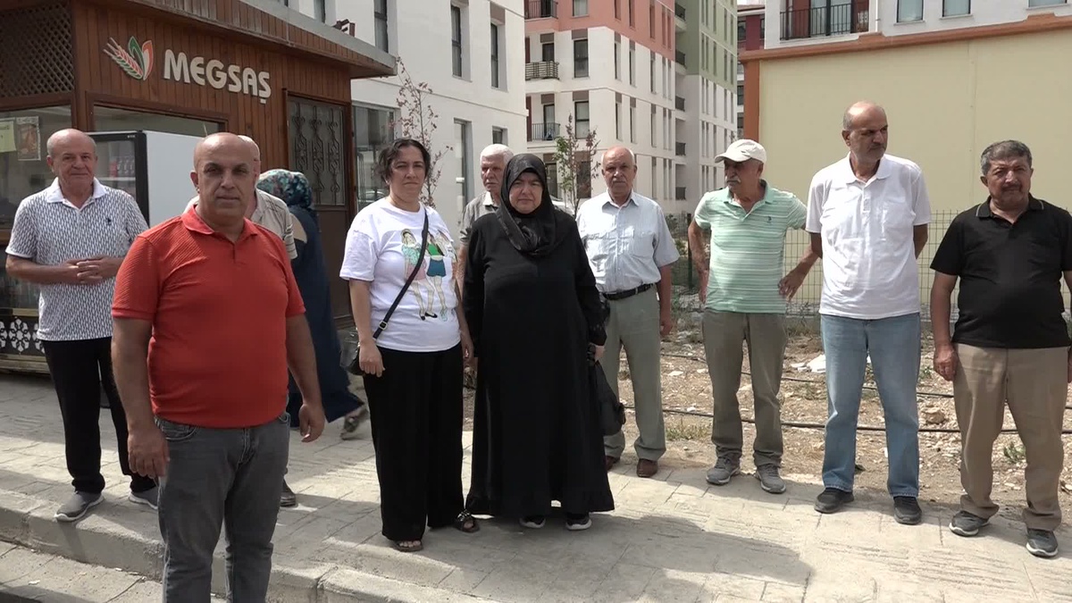 Zaviye Mahallesi'nde Toplu Taşıma Mağduriyeti