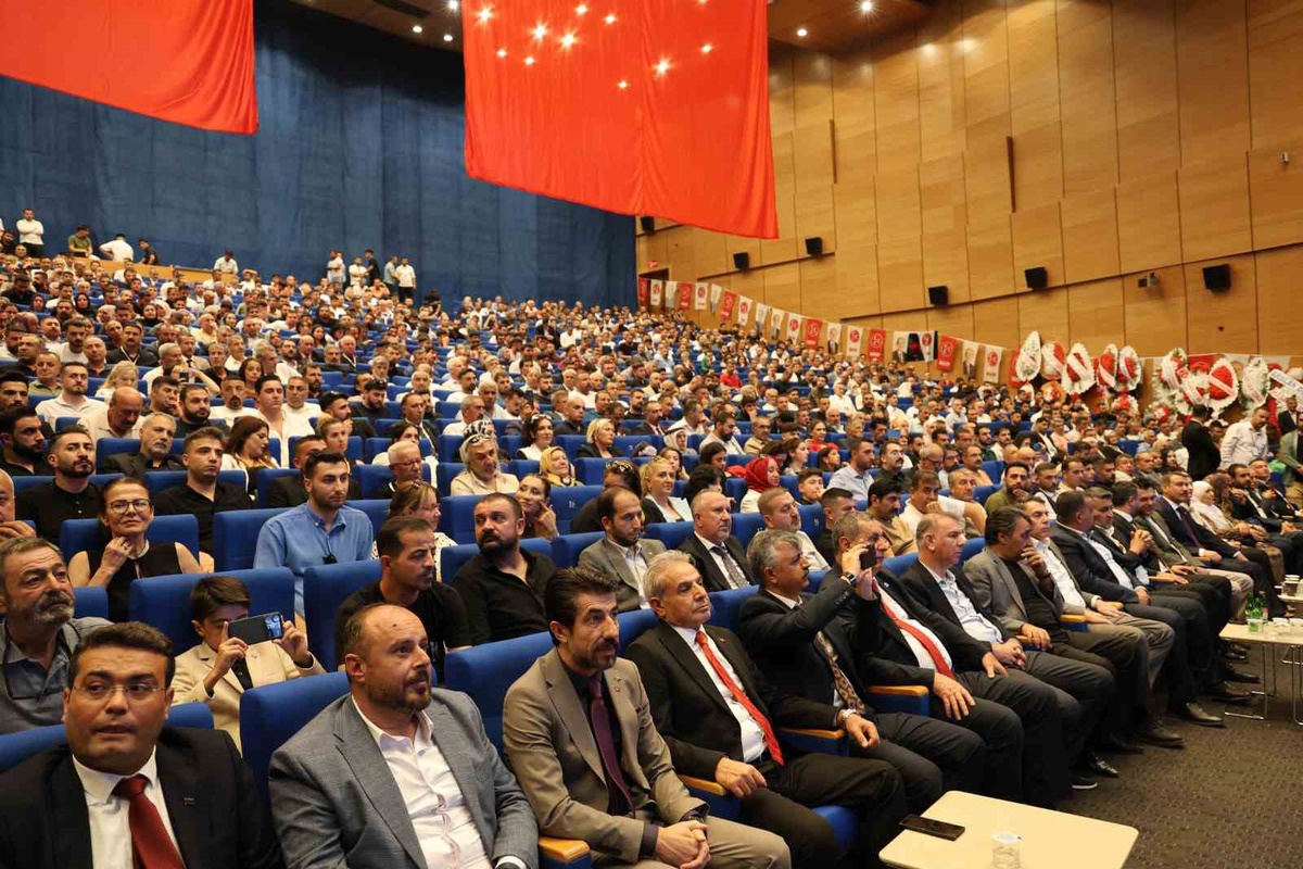 MHP Diyarbakır'da Yeni Başkan Özcoşkun