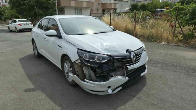 Adıyaman'da Motosiklet-Otomobil Kazası: 2 Yaralı