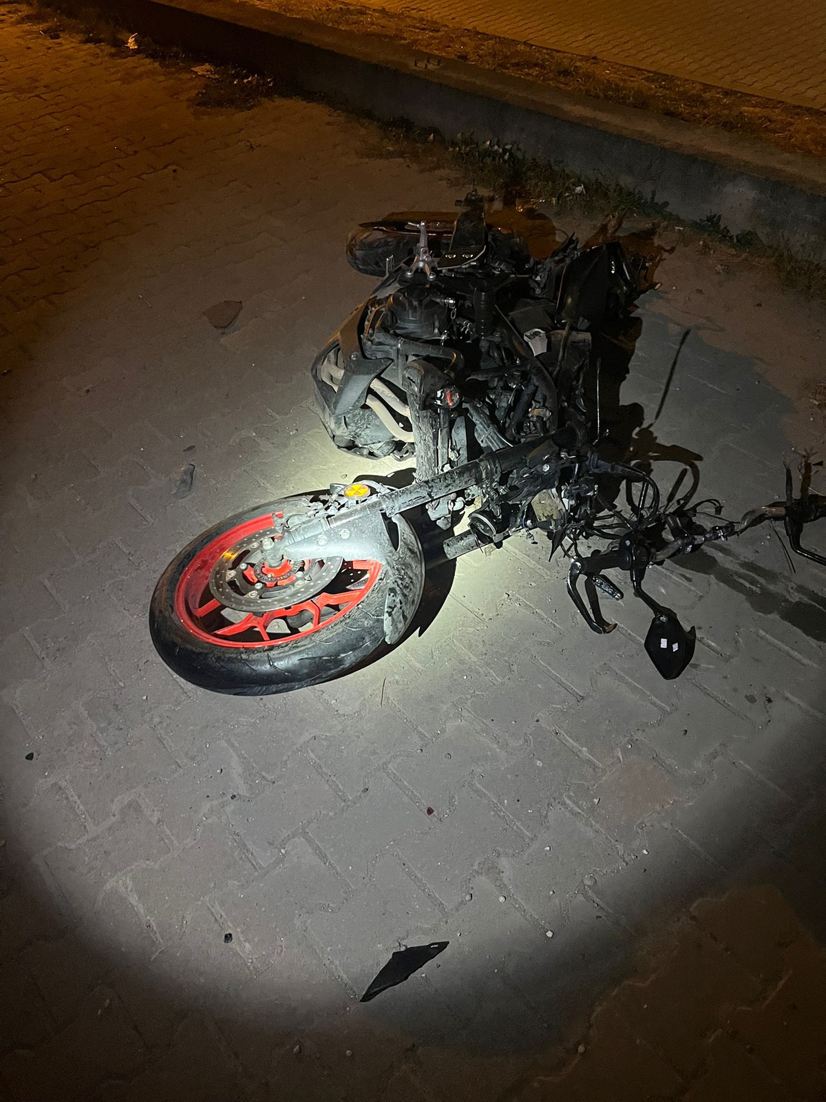 Motosiklet Kazasında Genç Hayatını Kaybetti