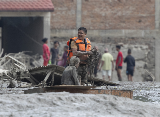 Nepal'de can kaybı artıyor! Bulunan cenazelerde kahreden detay