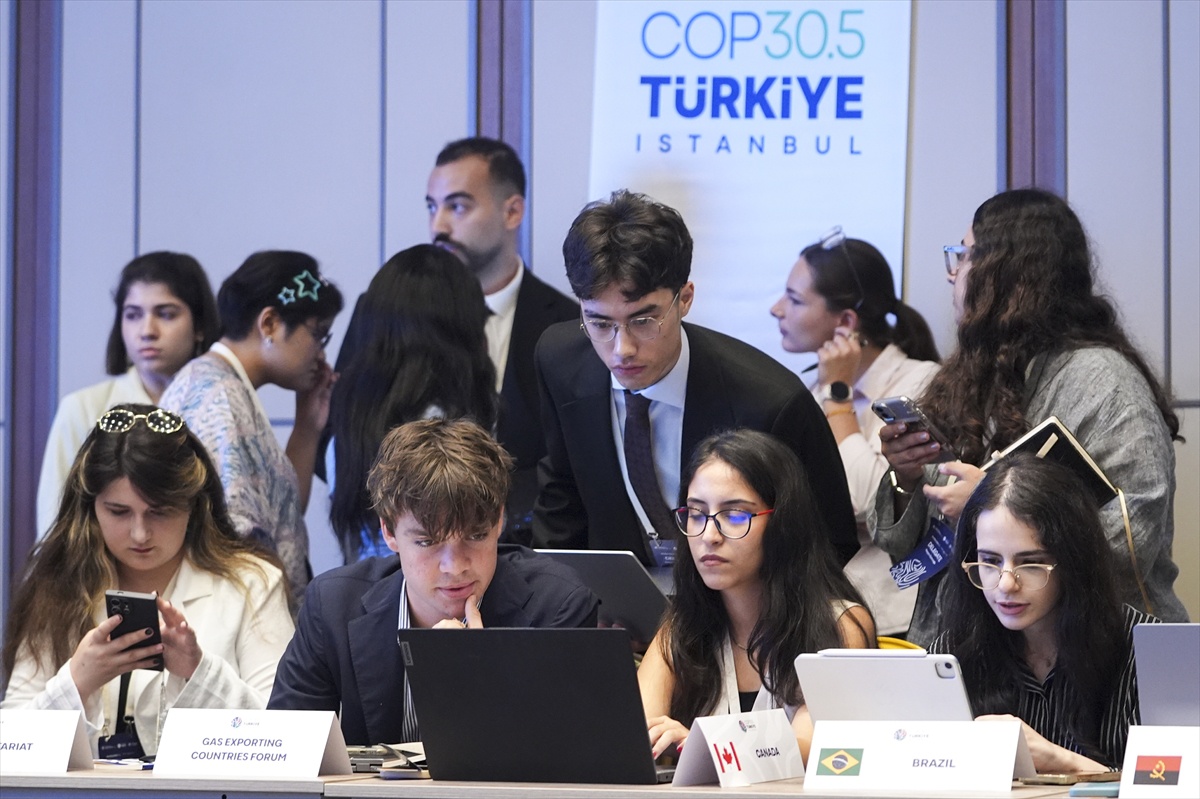 Gençlik İklim Zirvesi Başladı