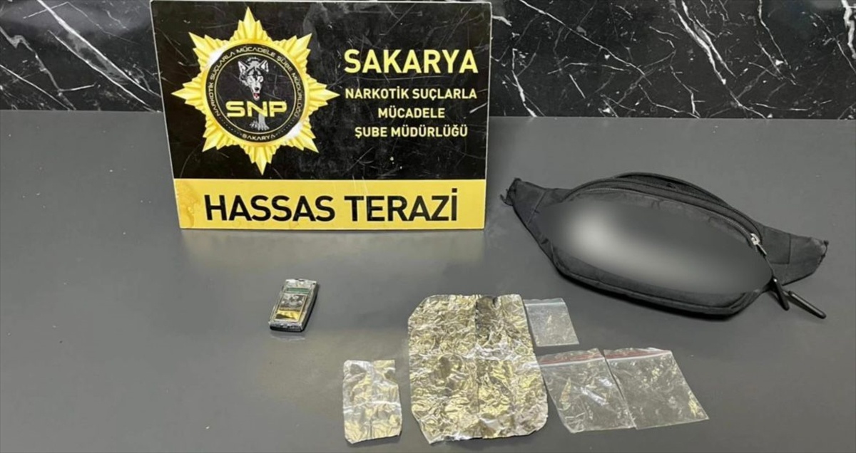 Sakarya\'da uyuşturucu operasyonu: 2 tutuklama