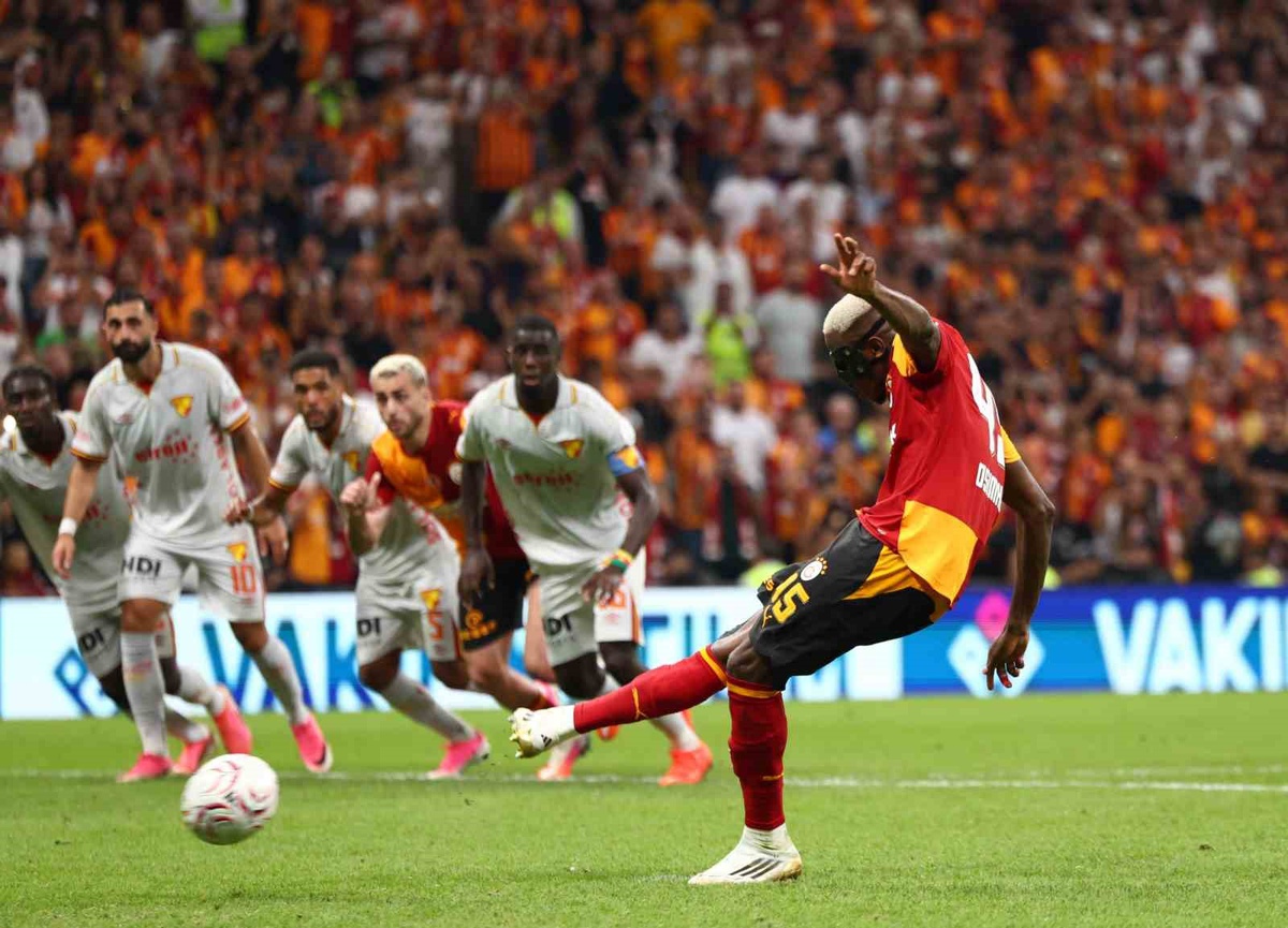 Osimhen 5. Golünü Attı