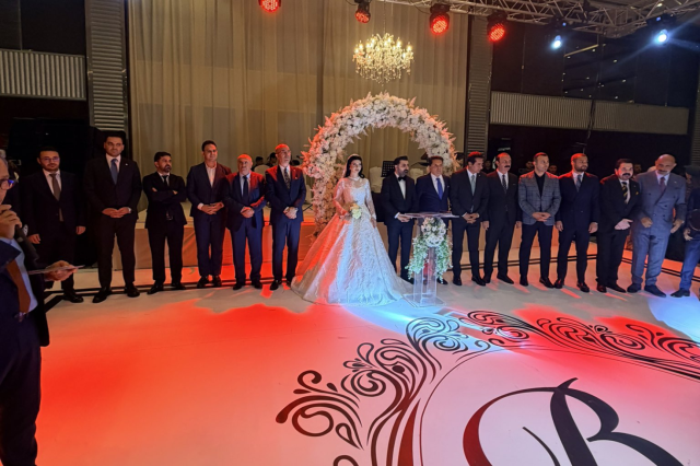 Ünlü iş insanı Yavuz Kahriman’ın oğlu dünyaevine girdi: Halaya duran isimler dikkat çekti