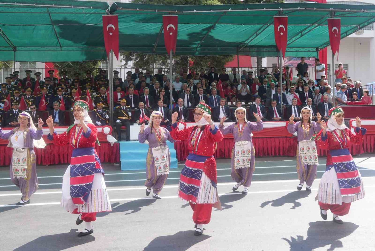 30 Ağustos Zafer Bayramı'nın 104. Yılı Coşkuyla Kutlandı