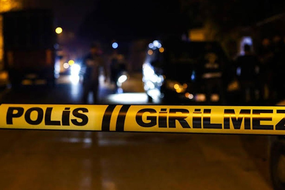 Ankara\'da tartıştığı kadını öldürüp, kendi yaşamına son verdi