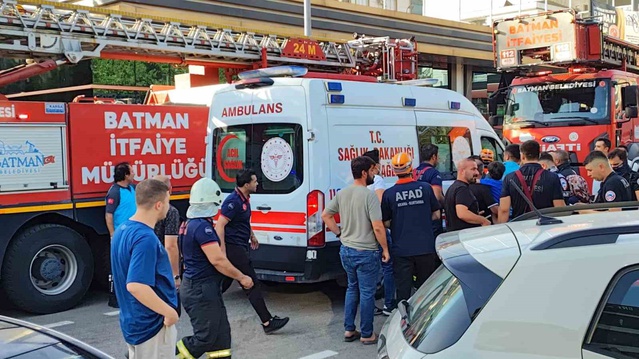 Batman'da Spor Salonunda Yangın: İki Ölü