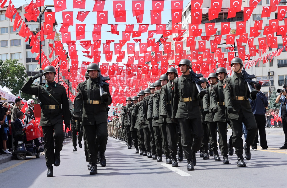 7 İlde 30 Ağustos Zafer Bayramı Coşkuyla Kutlandı