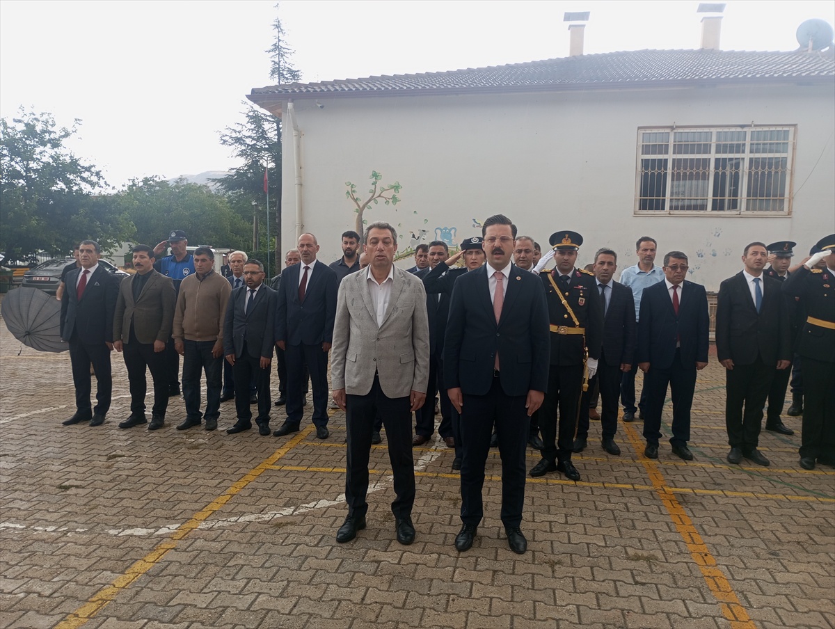 Sivrice'de Zafer Bayramı Coşkusu