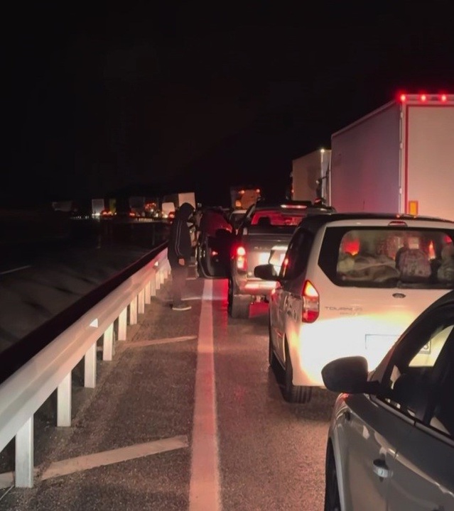 Sakaltutan'da Heyelan: Yol Yeniden Açıldı
