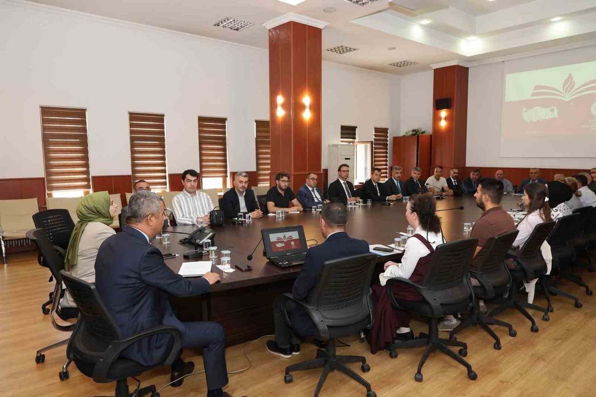 Hayat Boyu Öğrenme Toplantısı Erzurum'da Yapıldı