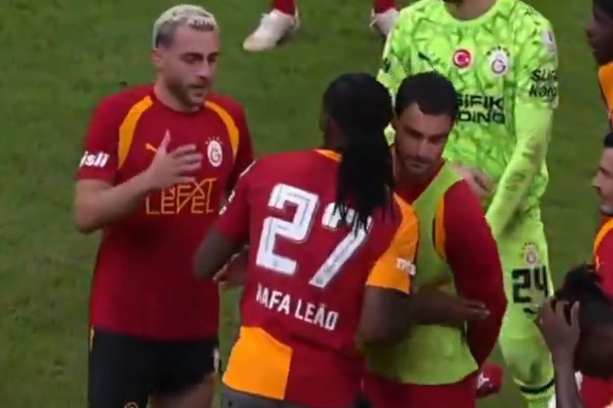 Galatasaray taraftarından Leao'ya surat asan Kaan Ayhan'a tepki çığ gibi