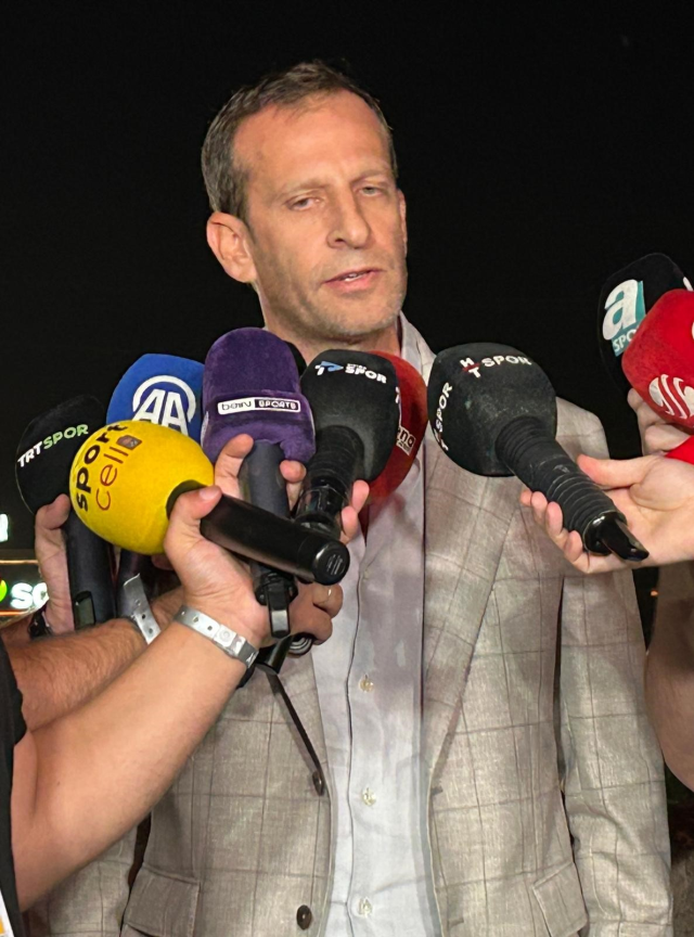Gardi transferdeki bilinmeyeni açıkladı: Meğerse Leao'ya Galatasaray dışında...