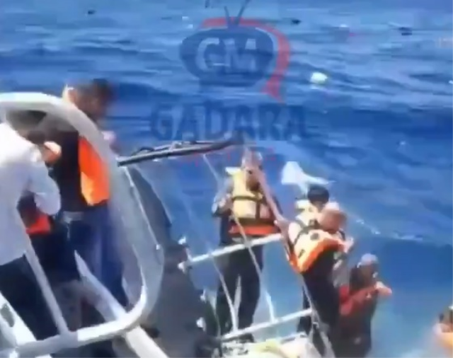 Girne açıklarında alabora olan gemiden dehşet verici görüntüler: Batıyoruz...