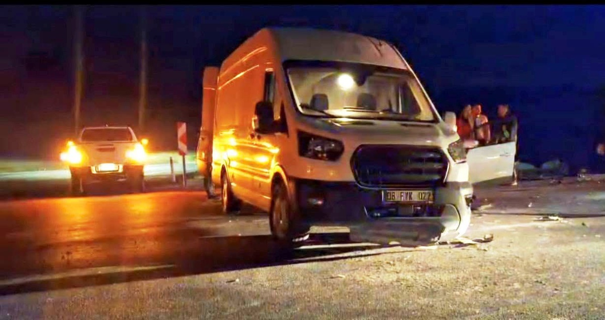 Hisarcık'ta Trafik Kazası: 3 Yaralı
