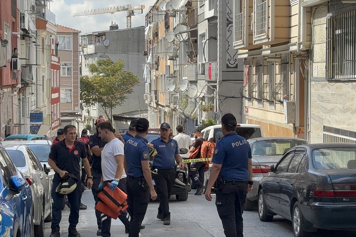 Aile Katliamı: Emekli Polis İntihar Etti