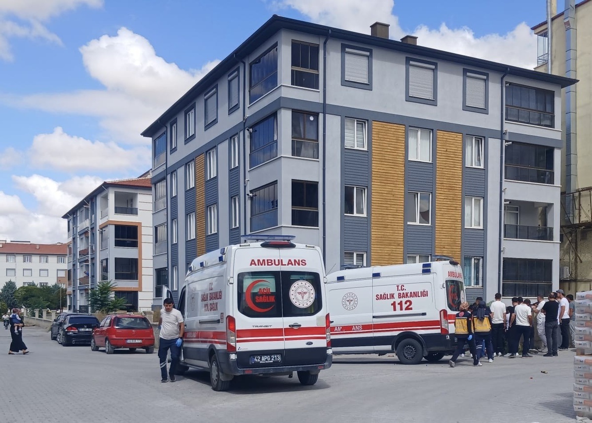 Kız İsteme Töreninde Meşale Patladı
