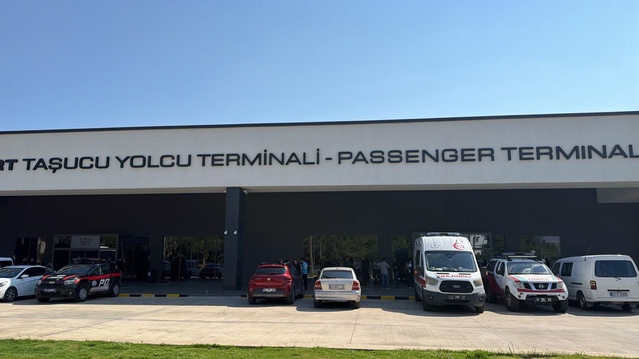 Girne'de gemi faciası: Taşucu'nda ekipler alarmda