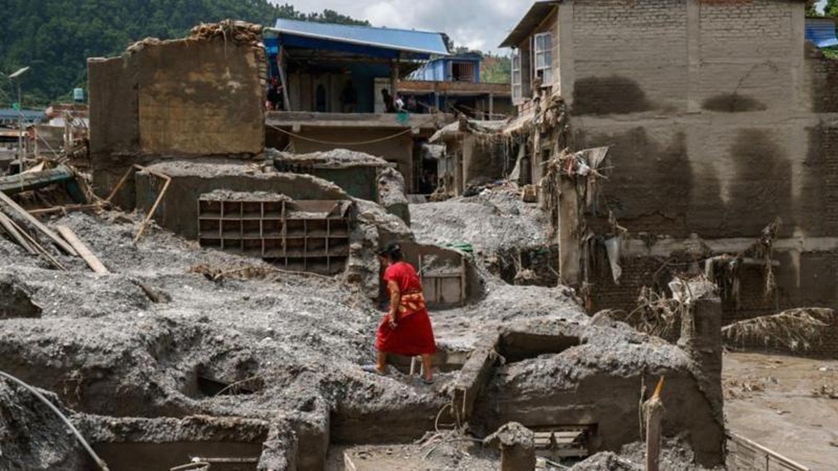 Nepal'de Sel Felaketi: 734 Ölü, 2500 Kayıp