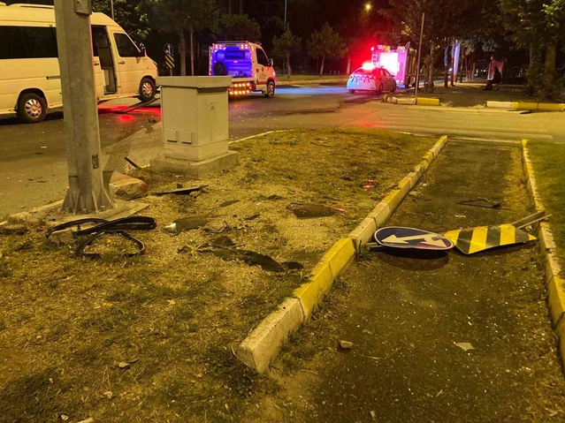 Isparta'da Trafik Kazası: 4 Yaralı