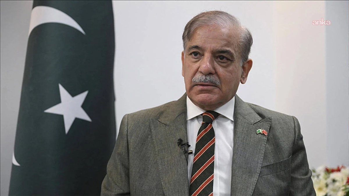 Pakistan Başbakanı'ndan Türkiye'ye başsağlığı