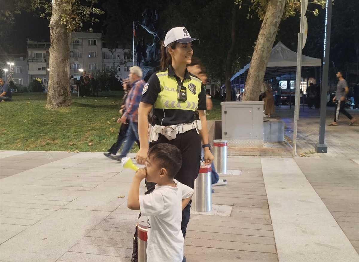 Kaybolan Çocuk Polis Ekipleri Tarafından Bulundu