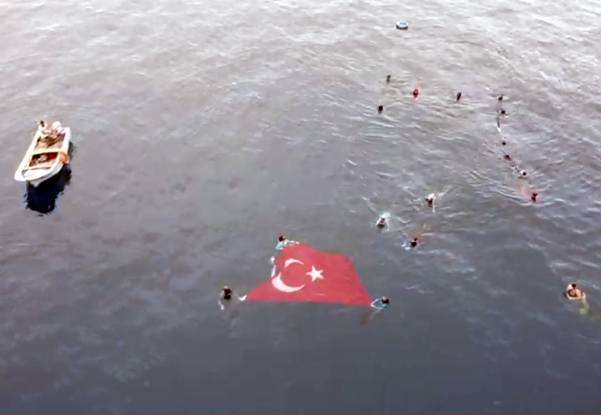 Şahika Ercümen'den Zafer Dalışı