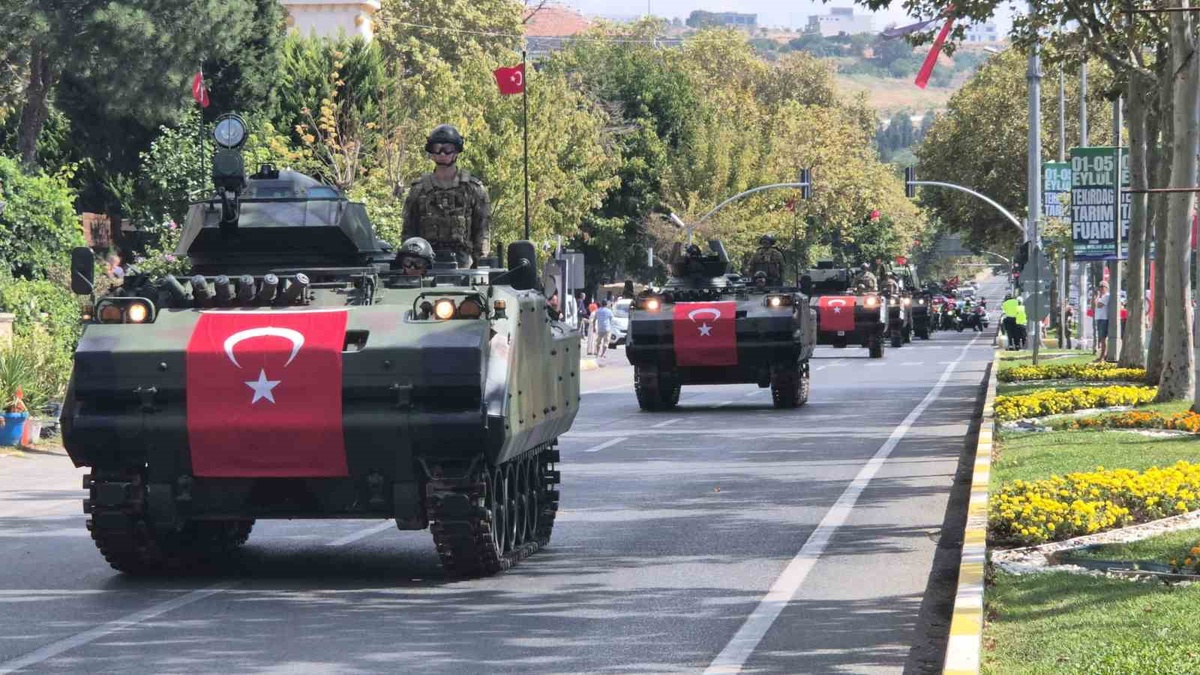 Tekirdağ'da Zafer Bayramı Coşkuyla Kutlandı